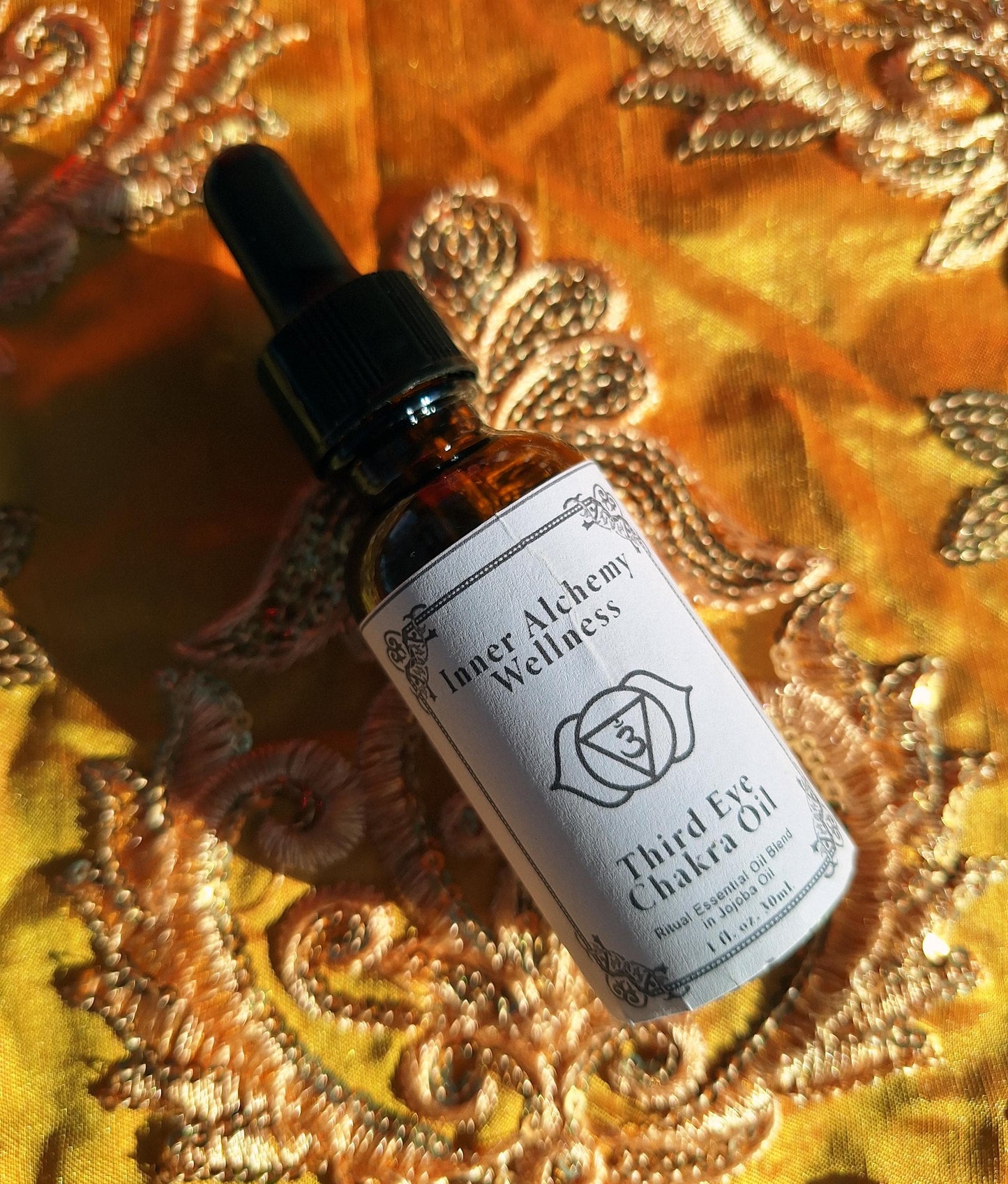 Third Eye Chakra Balancing Oil - Ajna Essential Oil Blend