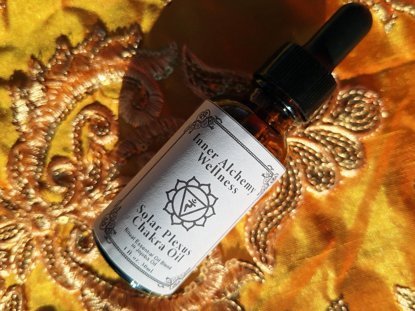 Solar Plexus Balancing Oil - Manipura Essential Oil Blend