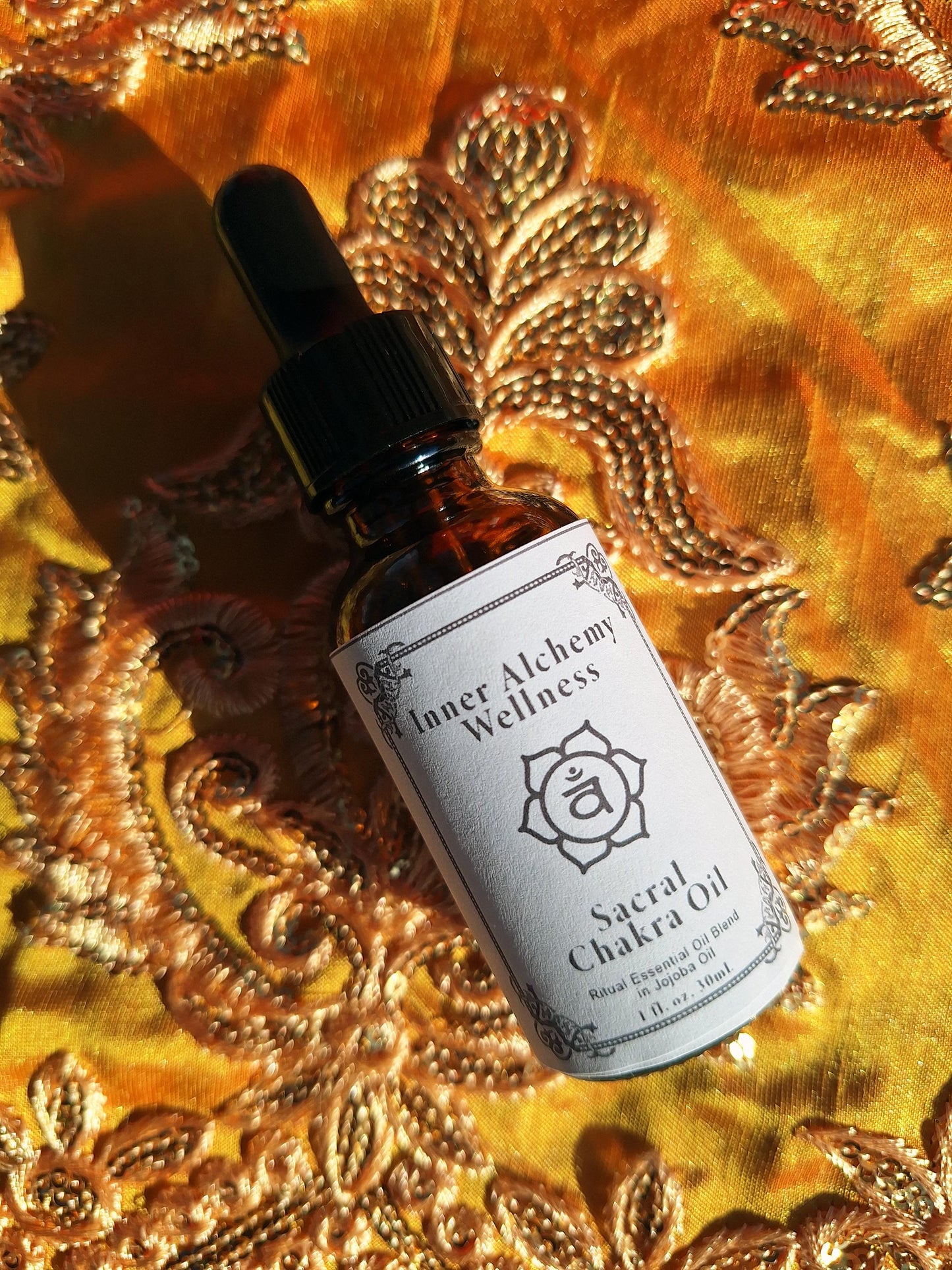 Sacral Chakra Balancing Oil - Svadhisthana Essential Oil Blend
